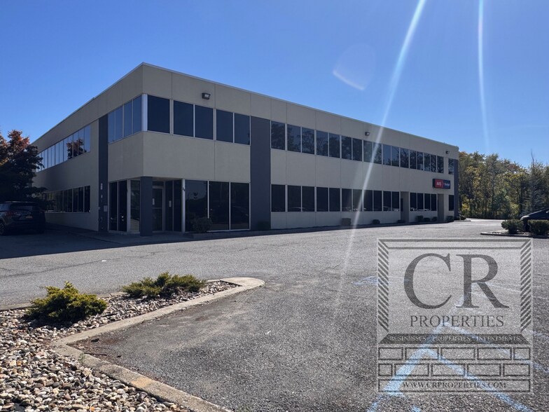 Primary Photo Of 28 IBM Rd, Poughkeepsie Auto Dealership For Lease