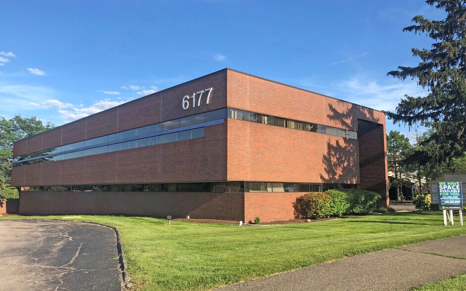 More Photos Of 6177 Orchard Lake Rd, West Bloomfield Medical For Lease