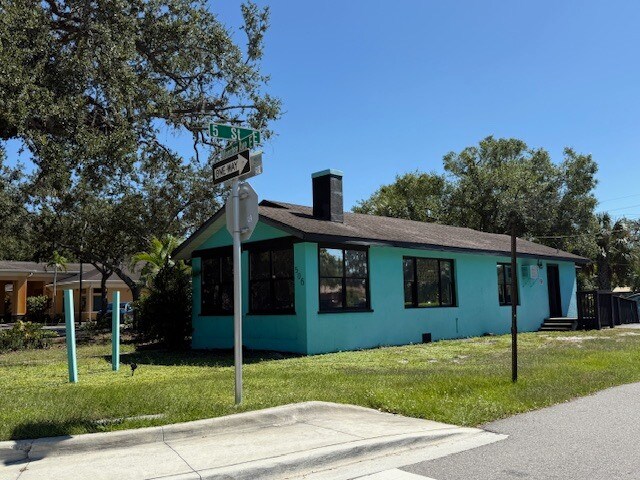 More Photos Of 506 Manatee Ave, Bradenton Medical For Sale