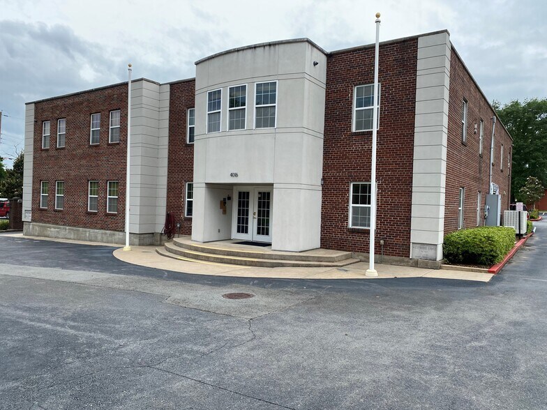 More Photos Of 4016 Stannus St, Little Rock Office For Sale