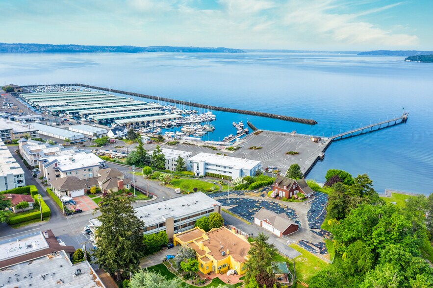 More Photos Of 22014 7th Ave S, Des Moines Medical For Lease