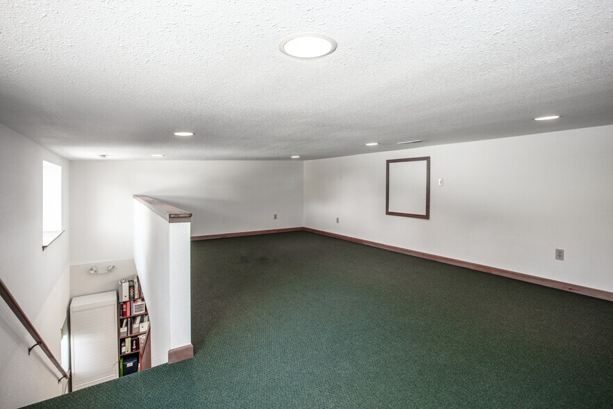 More Photos Of 724 Pine St, Sandpoint Office Residential For Sale