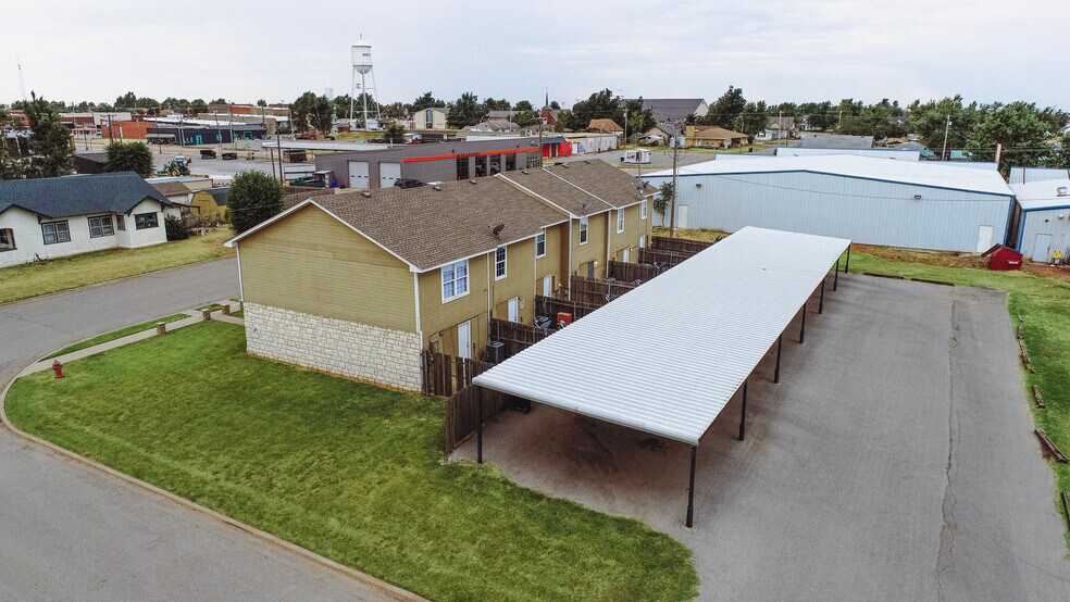 More Photos Of 108-118 E Blake St, Hinton Apartments For Sale