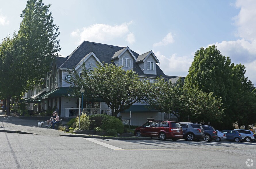 More Photos Of 2340-2350 St. Johns St, Port Moody Storefront Retail Residential For Lease