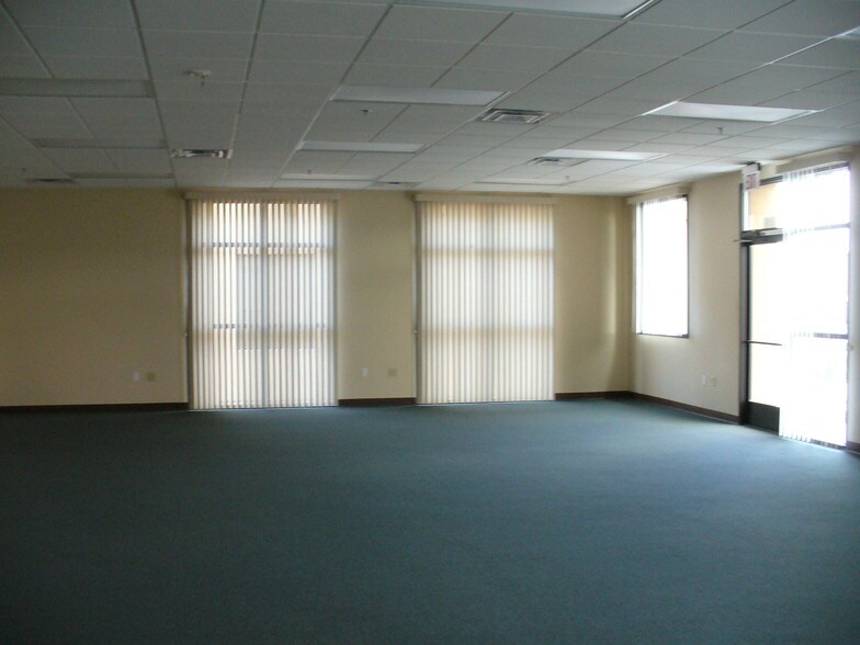 More Photos Of 3920 W Ann Rd, North Las Vegas Office For Lease