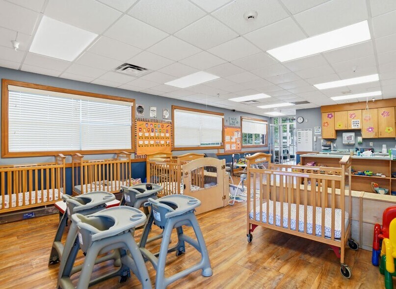 More Photos Of 790 N Main St, Springboro Daycare Center For Sale