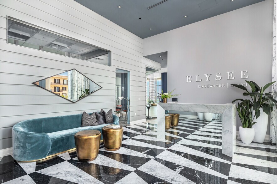 More Photos Of 2955 NE 7th Ave, Miami Storefront Retail Office For Sale