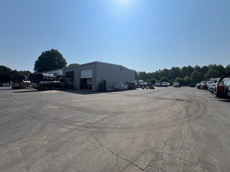 More Photos Of 4519 Old Charlotte Hwy, Monroe Service For Lease