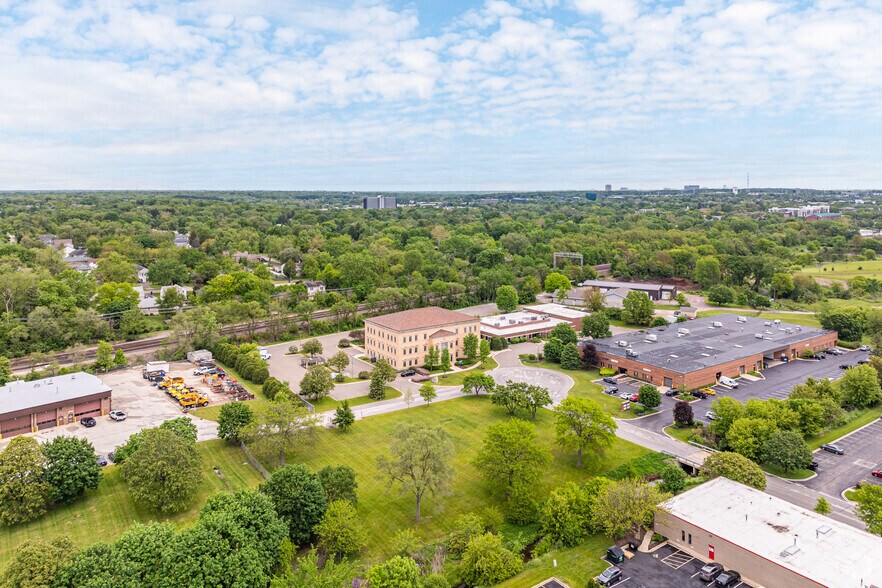 More Photos Of 4970 Varsity Dr, Lisle Office For Sale