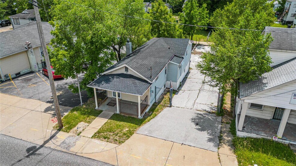 More Photos Of 7228 West Florissant Ave, Jennings Office For Sale