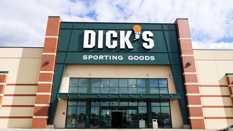 More Photos Of 4180-4214 Veterans Memorial Dr, Batavia Unknown For Lease