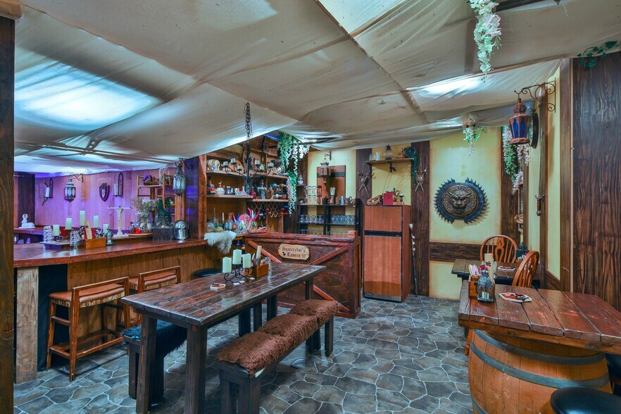 More Photos Of 1230 S Olive St, Los Angeles Apartments For Lease