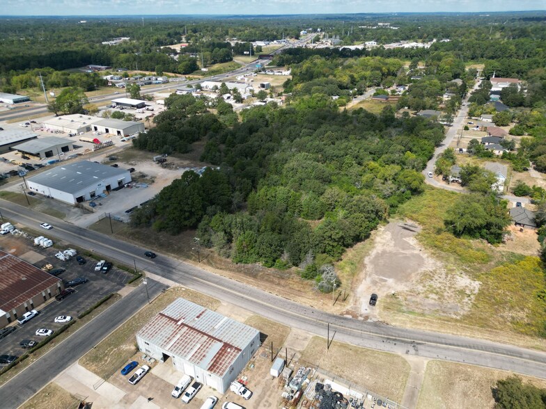 More Photos Of 3321 W Shaw St, Tyler Land For Sale