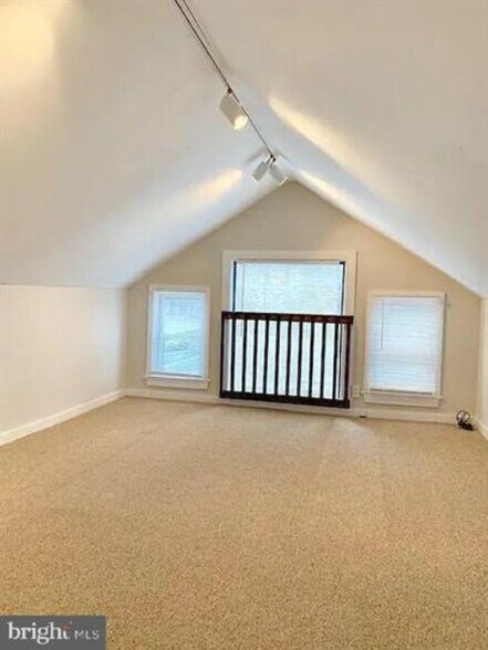 More Photos Of 938 Lititz Pike, Lititz Flex For Sale