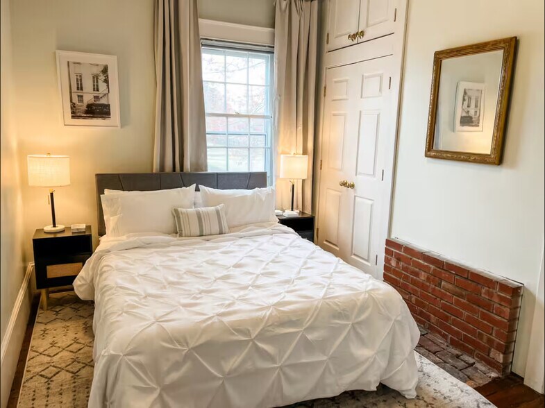 More Photos Of 405 Morson St, Raleigh Office For Lease