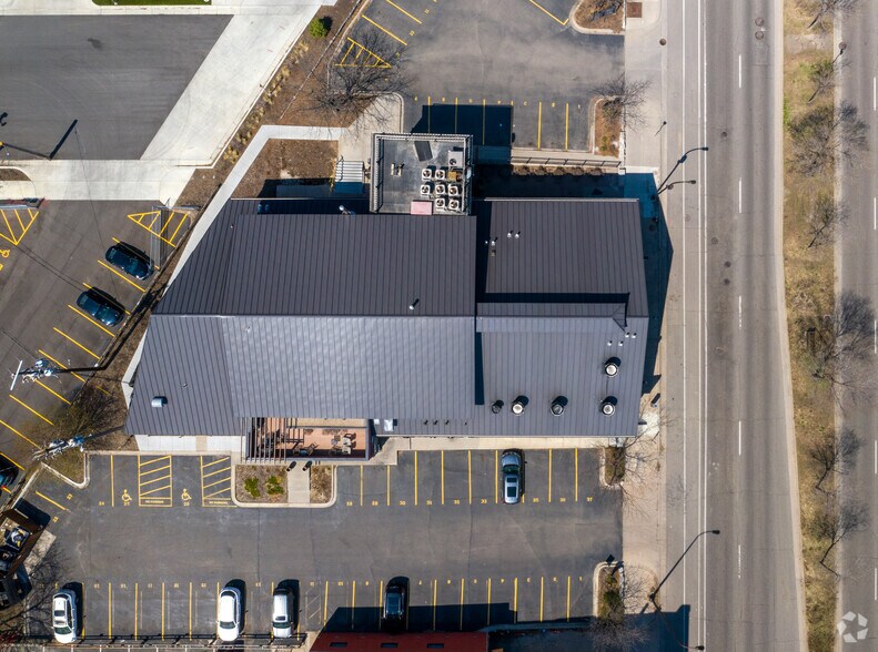 More Photos Of 903 Washington Ave S, Minneapolis Freestanding For Lease