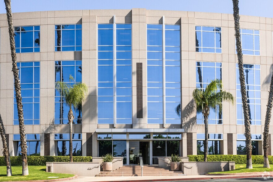 More Photos Of 10 Pointe Dr, Brea Office For Lease