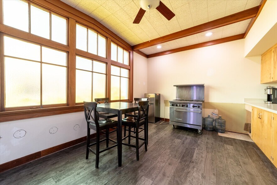 More Photos Of 1039 H St, Eureka Religious Facility For Sale