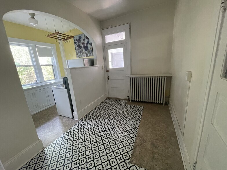 More Photos Of 1133 E 300 S, Salt Lake City Apartments For Sale