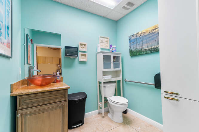 More Photos Of 301 E Ocean Ave, Lantana Office For Lease