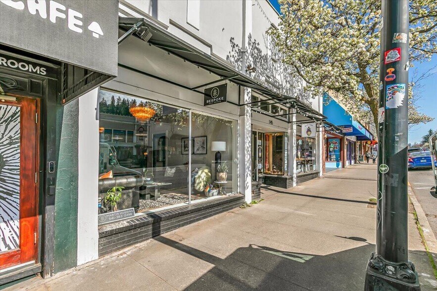 More Photos Of 145 E Main St, Ashland Restaurant For Sale