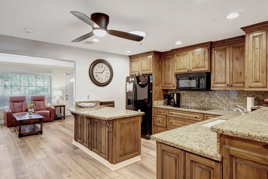 More Photos Of 15825 N 19th Pl, Phoenix Assisted Living For Sale