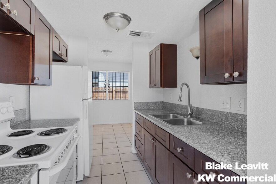 More Photos Of 3639 Kolendo Ct, Las Vegas Apartments For Sale