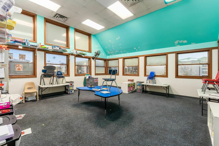 More Photos Of , Columbus Office For Sale