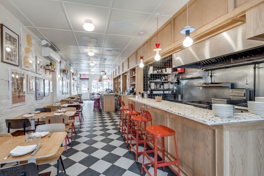 More Photos Of 626 Vanderbilt Ave, Brooklyn Apartments For Sale