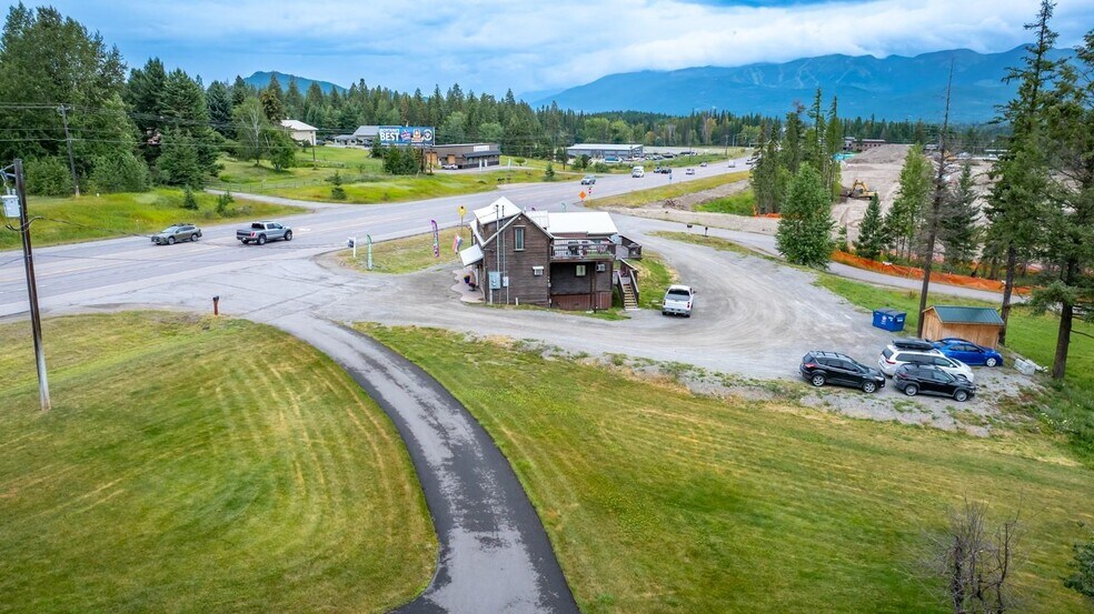 More Photos Of 5879 Us Highway 93 S, Whitefish Multifamily For Sale