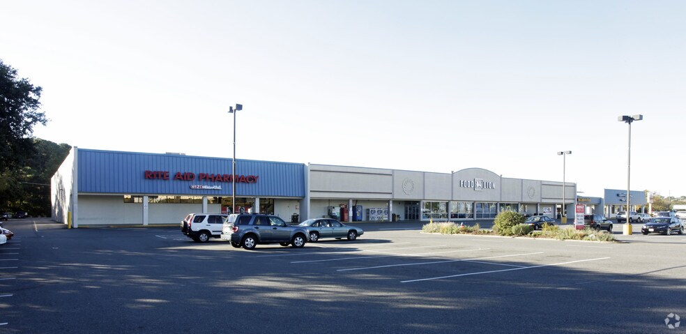 More Photos Of 2817 Shore Dr, Virginia Beach Unknown For Lease