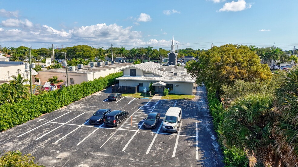 More Photos Of 4213 N Federal Hwy, Pompano Beach Religious Facility For Sale