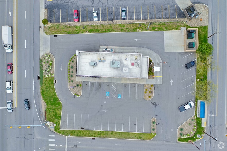 More Photos Of 1680 W State St, Baden Fast Food For Sale