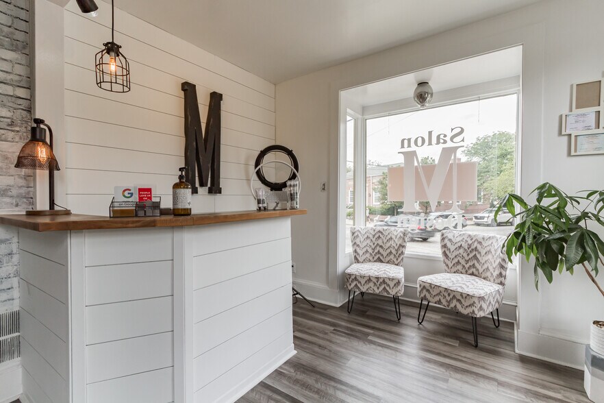 More Photos Of 41 Ellis St, Haddonfield Storefront Retail Office For Sale