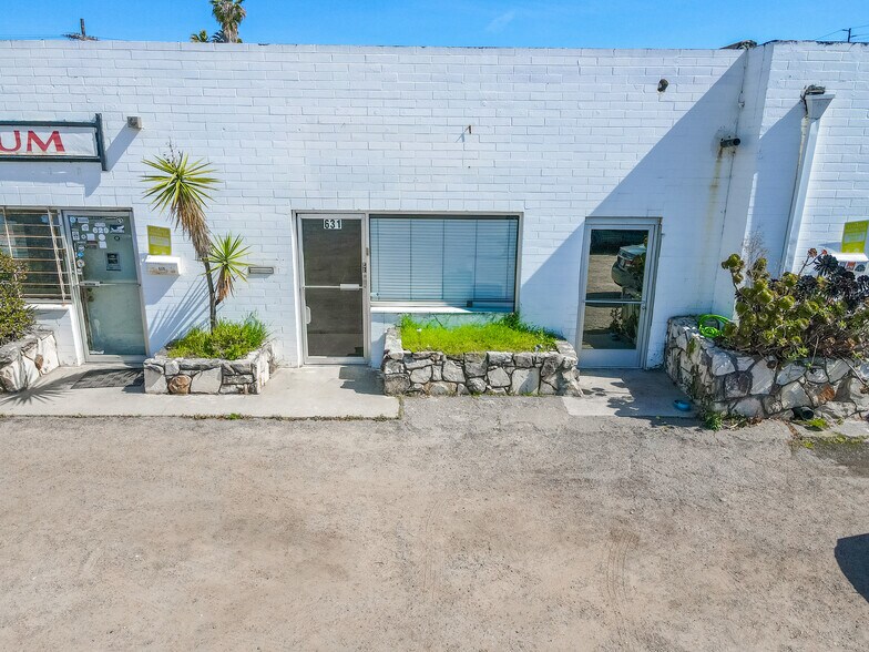 More Photos Of 629-633 W 5th Ave, Escondido Light Manufacturing For Sale