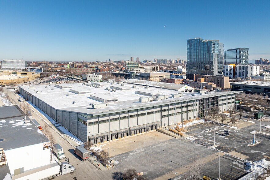 More Photos Of 1333 N Hickory Ave, Chicago Distribution For Lease