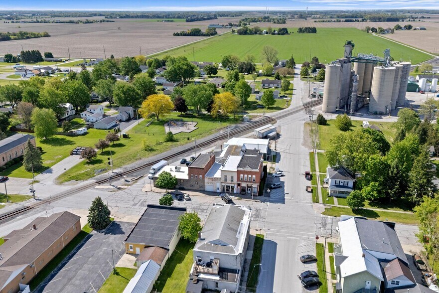More Photos Of 18625 Main St, Tontogany Flex For Sale