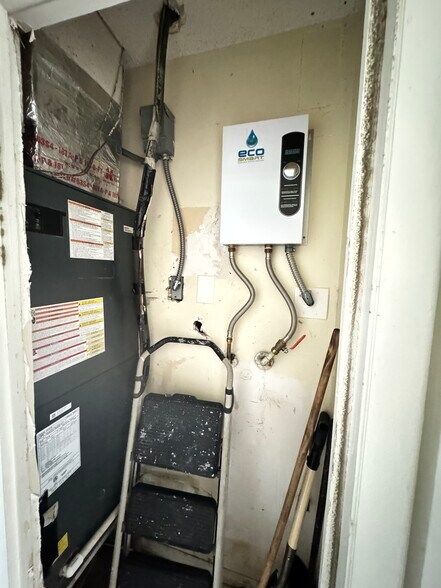 More Photos Of 1112 NE 5th Ave, Fort Lauderdale Hospitality For Sale