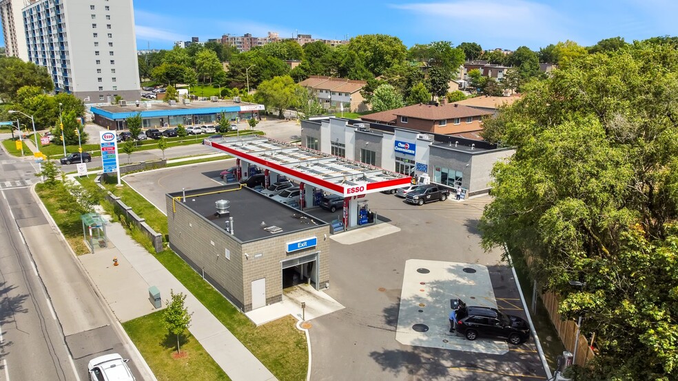 More Photos Of 2775 Birchmount Rd, Toronto Auto Repair For Lease