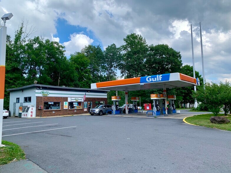 More Photos Of 2531 Route 611, Scotrun Service Station For Sale