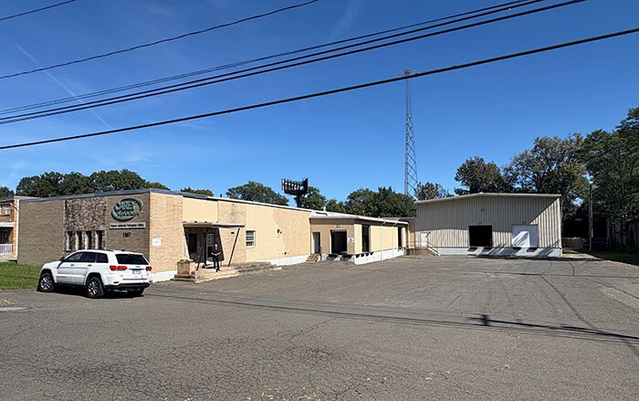 More Photos Of 1367 East St, New Britain Warehouse For Sale