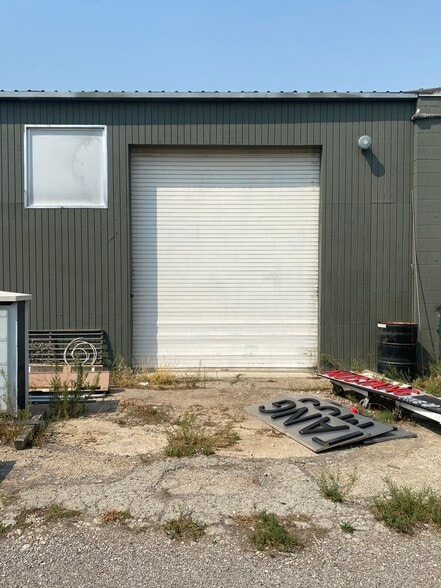 More Photos Of 257 W 3300 S, Salt Lake City Industrial For Sale