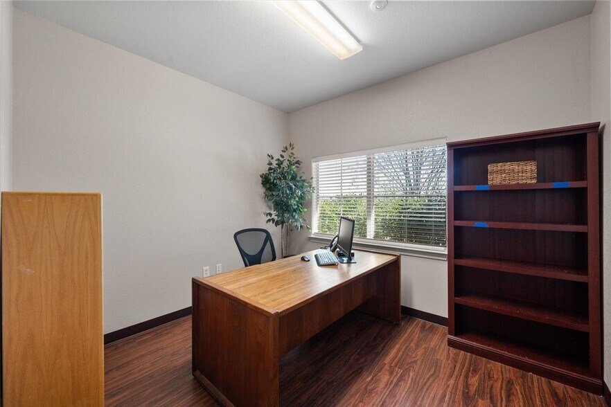 More Photos Of 306 Hospital Dr, Corsicana Rehabilitation Center For Sale