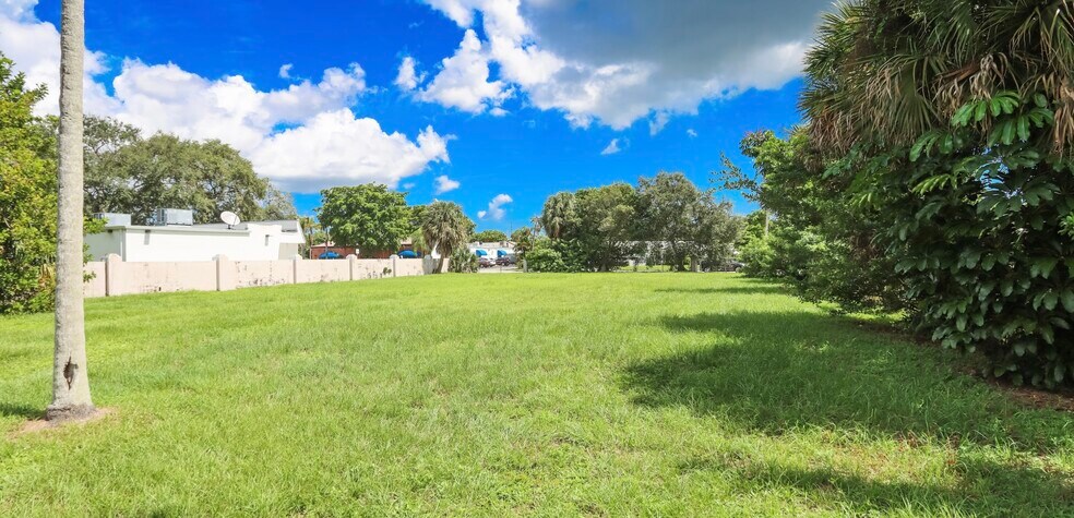 More Photos Of NW 39th Ave Wynmoor Dr @ NW 11th Street, Coconut Creek Land For Sale
