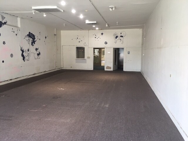 More Photos Of , Alhambra General Retail For Sale