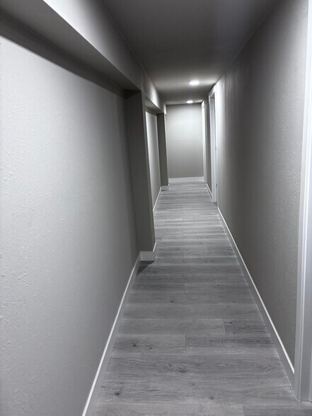 More Photos Of 1712 6th Ave, Tacoma Office Residential For Lease