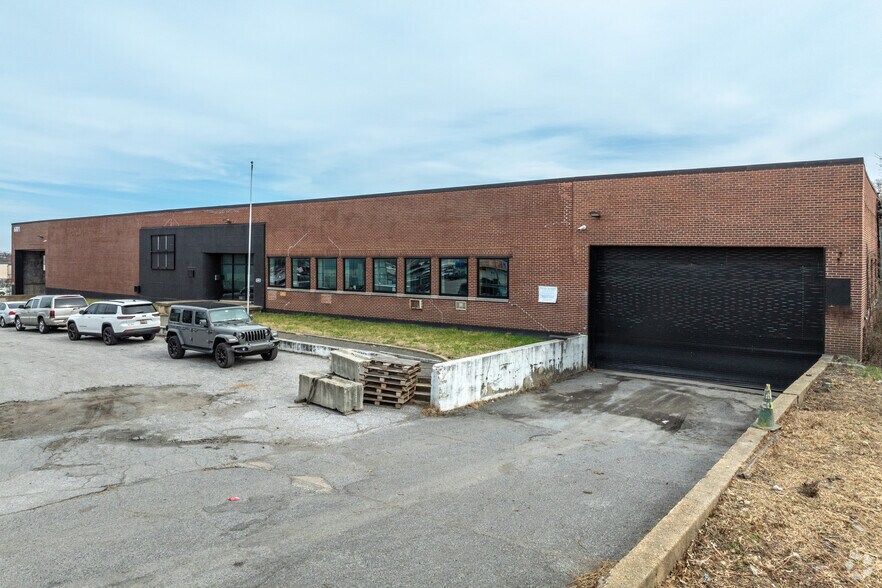 More Photos Of 6001 Erdman Ave, Baltimore Warehouse For Sale