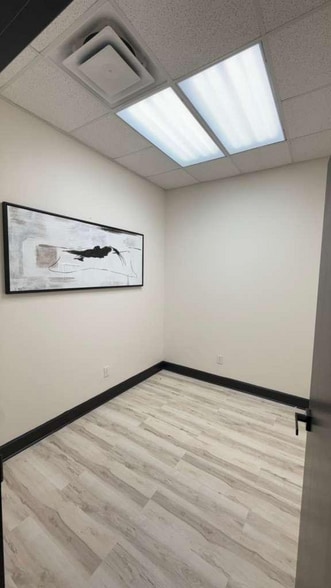 More Photos Of 608 S Tampania Ave, Tampa Medical For Lease
