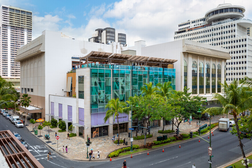 Primary Photo Of 2250 Kalakaua Ave, Honolulu Restaurant For Lease