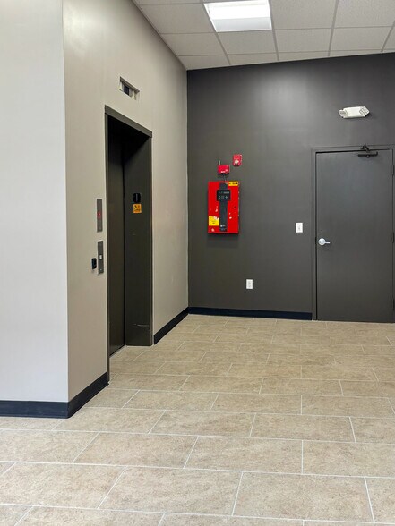 More Photos Of 100 Jefferson Ave, Elizabeth Office For Lease